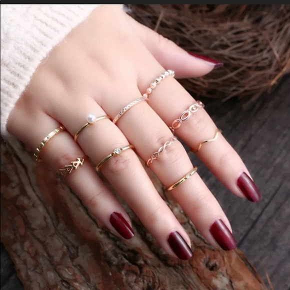 8 Ring Set Boho Gold & Rose Gold - Picture 5 of 5